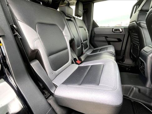 Used 2024 Ford Bronco Big Bend image 24