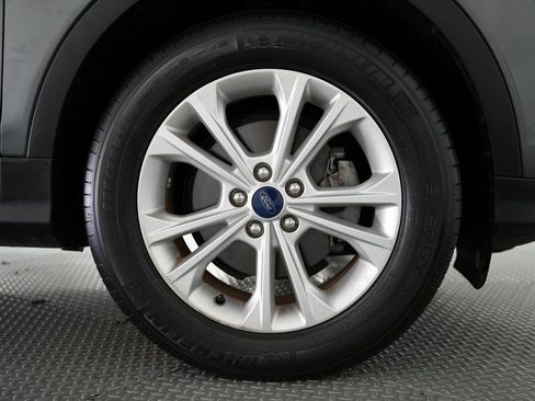 Used 2018 Ford Escape SE image 56