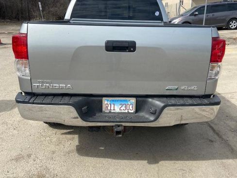 Used 2010 Toyota Tundra 4x4 Double Cab image 3