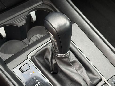 Used 2025 MAZDA CX-50 AWD 2.5 S w/ Premium Package image 21