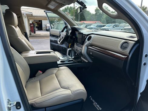 Used 2014 Toyota Tundra Limited image 14