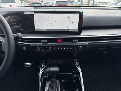 New 2025 Kia Sorento SX Prestige image 28