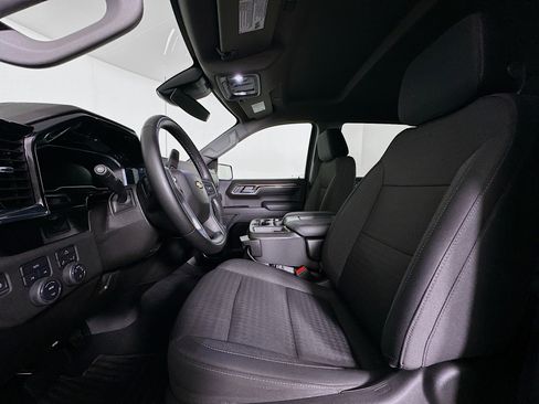 Used 2023 Chevrolet Silverado 1500 LT image 13