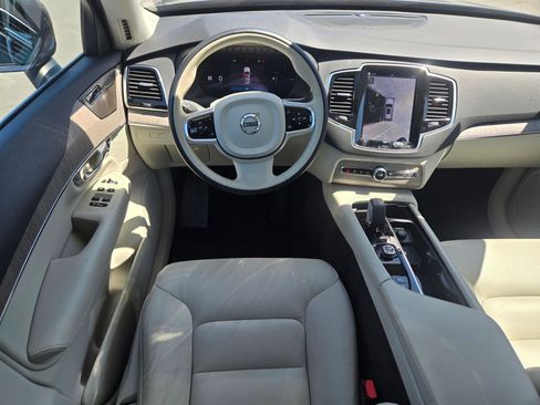 Certified 2024 Volvo XC90 T8 Plus AWD/4WD image 17