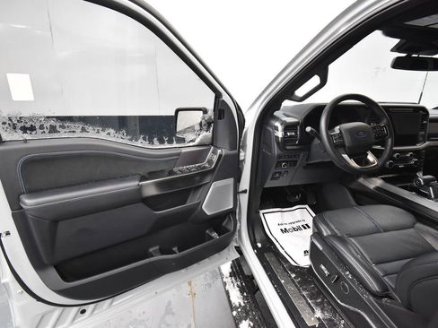 Used 2024 Ford F150 Platinum w/ Equipment Group 702A High image 8