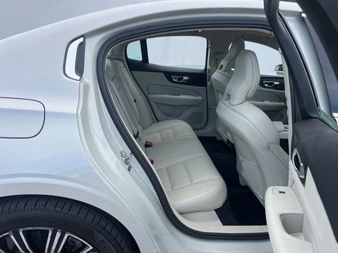 Used 2020 Volvo S60 T5 Inscription w/ Protection Package Premier image 38