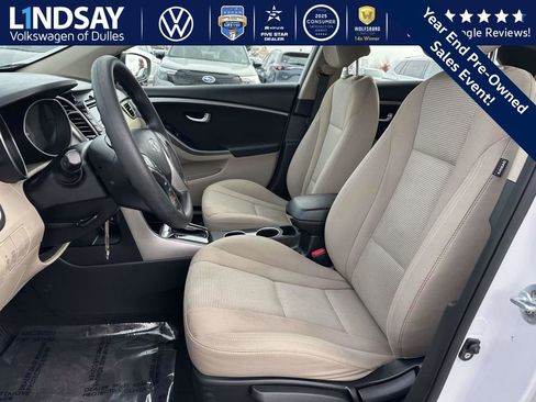 Used 2016 Hyundai Elantra GT image 11