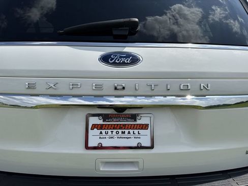 Used 2022 Ford Expedition Max Limited AWD/4WD image 33
