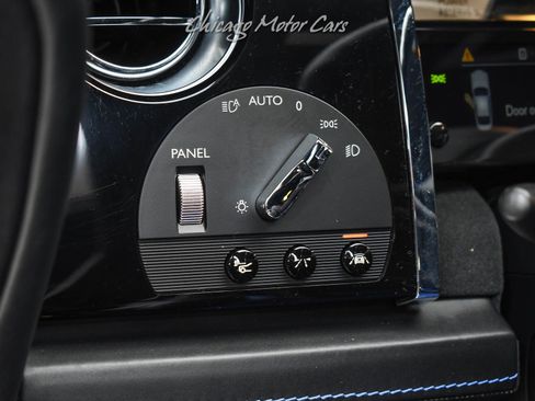 Used 2018 Rolls-Royce Wraith image 10