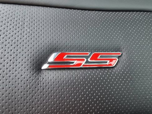 Certified 2020 Chevrolet Camaro SS RWD image 14