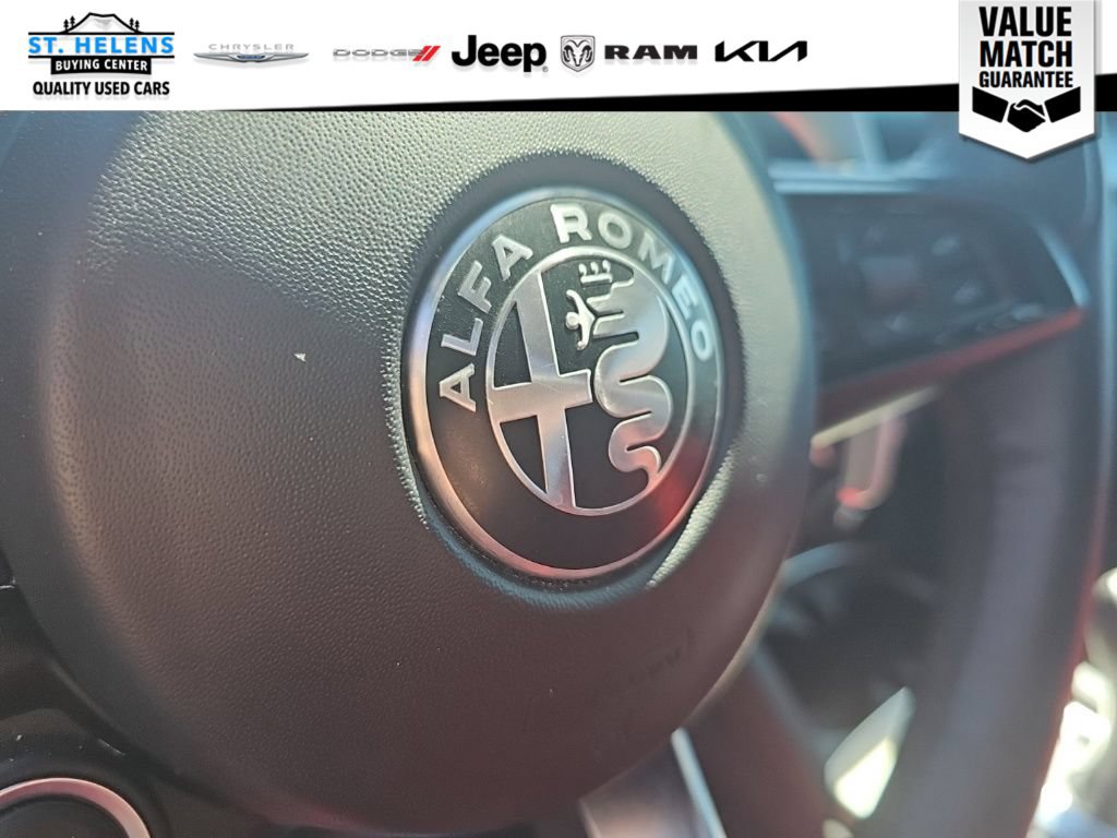 Used 2024 Alfa Romeo Stelvio Veloce AWD/4WD image 14