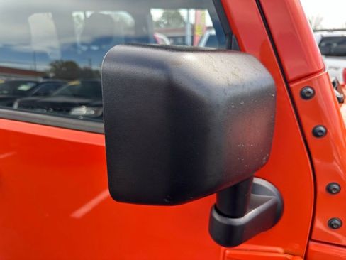 Used 2015 Jeep Wrangler Unlimited Sport w/ Quick Order Package 24S AWD/4WD image 29