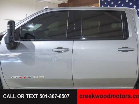 Used 2024 GMC Sierra 2500 AT4X AWD/4WD image 22