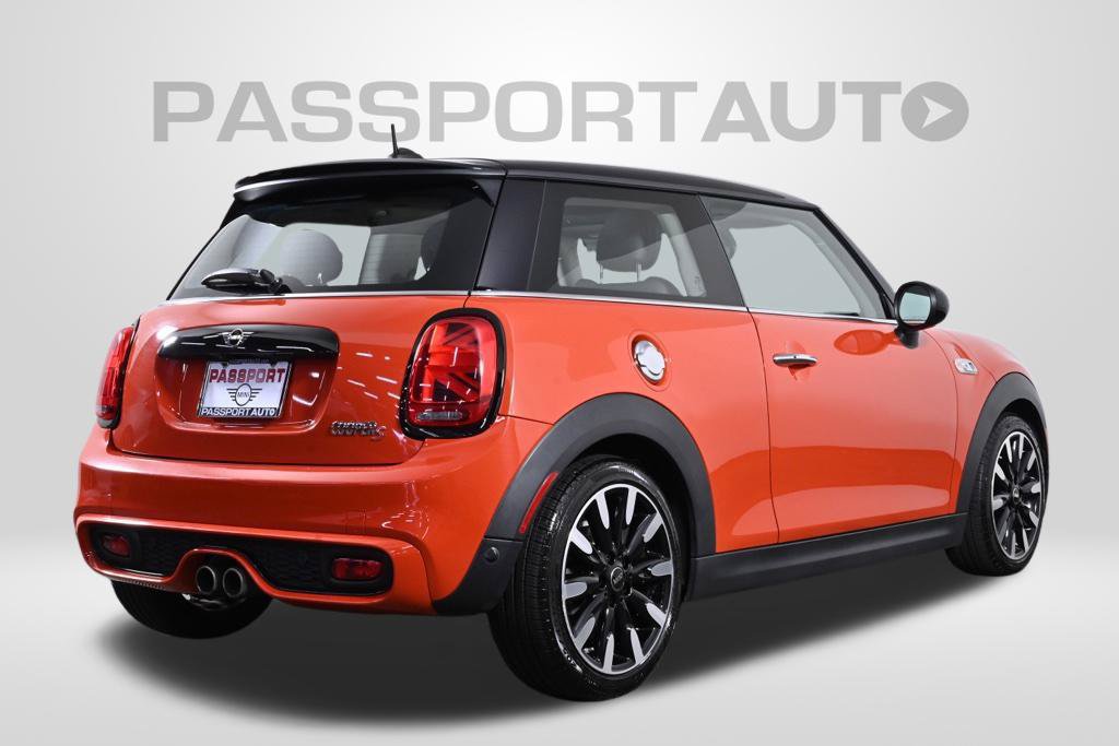 Used 2019 MINI Cooper S w/ Premium Package FWD image 7