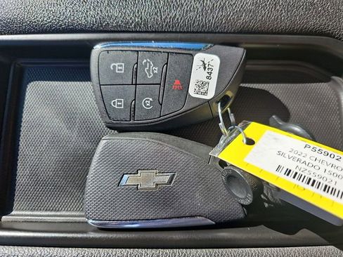 Used 2022 Chevrolet Silverado 1500 RST w/ Convenience Package II AWD/4WD image 34