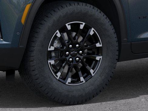 New 2026 Chevrolet Traverse Z71 image 9