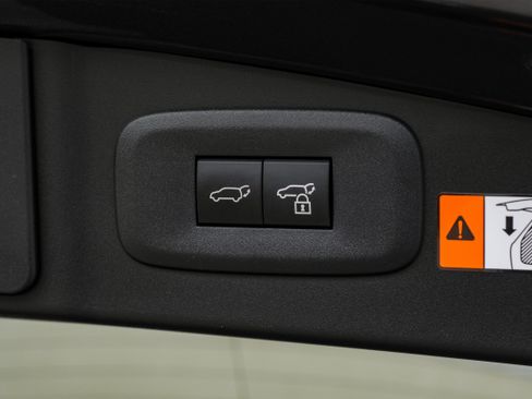 Used 2023 Lexus RZ 450e Premium w/ Technology Package image 43