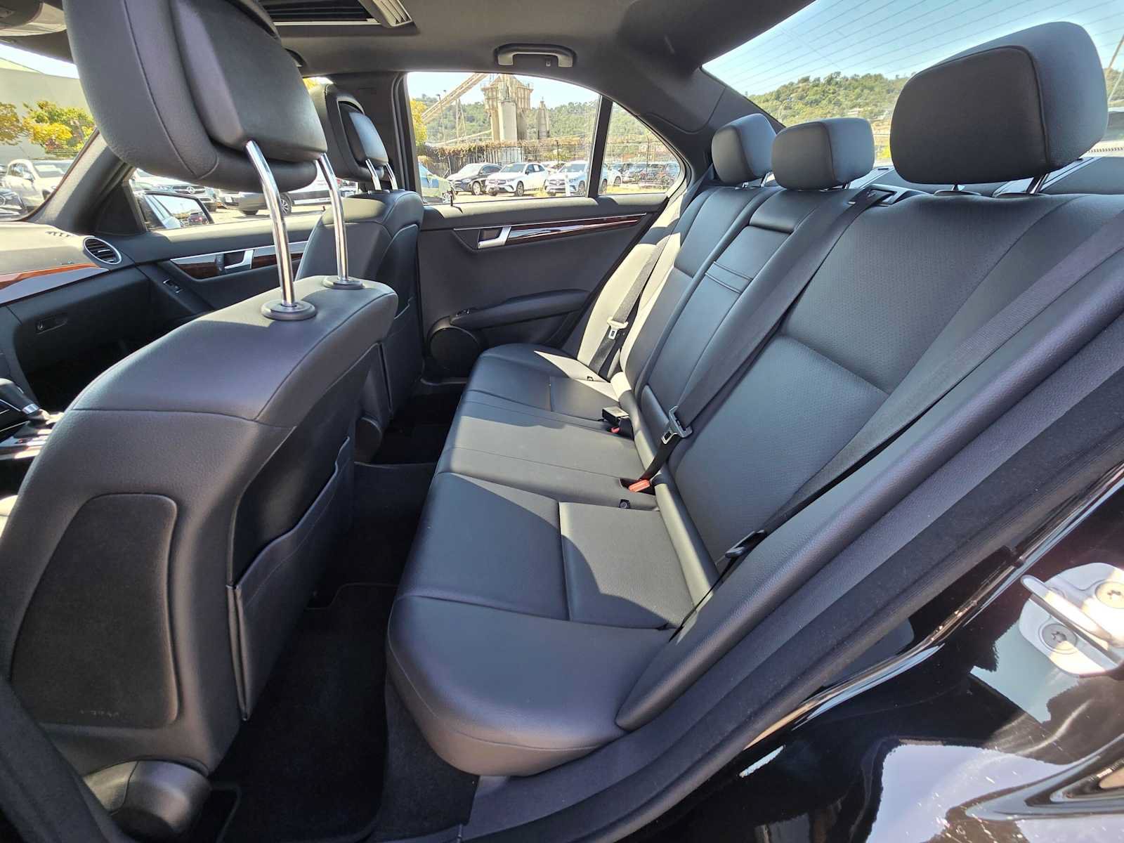 Used 2014 Mercedes-Benz C 300 4MATIC Sedan image 17