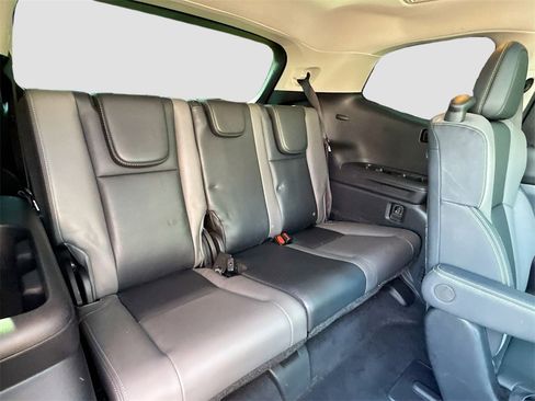Used 2023 Subaru Ascent Onyx Edition image 27