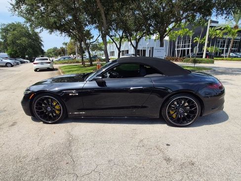 Certified 2022 Mercedes-Benz SL 63 AMG 4MATIC image 9