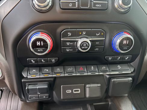 Certified 2021 GMC Sierra 1500 Denali w/ Driver Alert Package II image 22