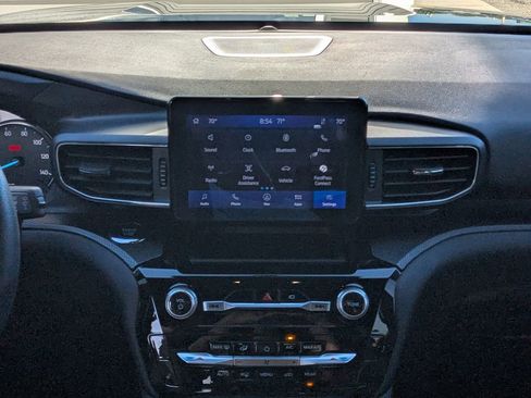 Used 2023 Ford Explorer ST-Line w/ Class IV Trailer Tow Package image 18