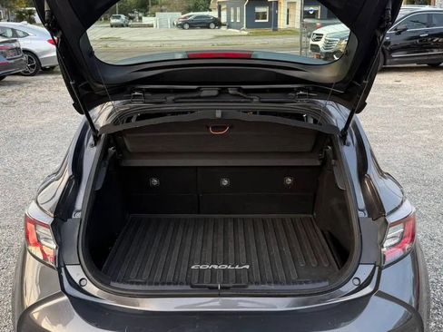 Used 2021 Toyota Corolla XSE image 22