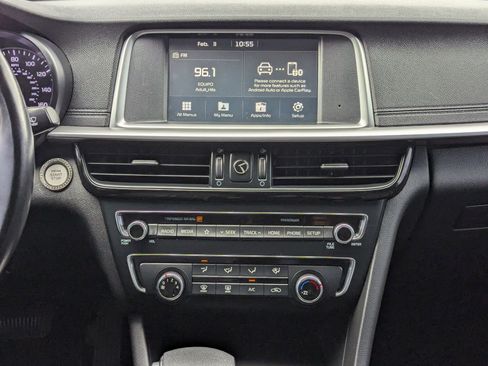 Used 2020 Kia Optima SE image 16