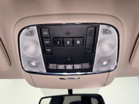 Used 2013 Dodge Durango R/T w/ Leather Interior Group AWD/4WD image 14