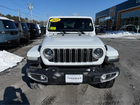 Used 2025 Jeep Wrangler Sahara w/ Safety Group image 2