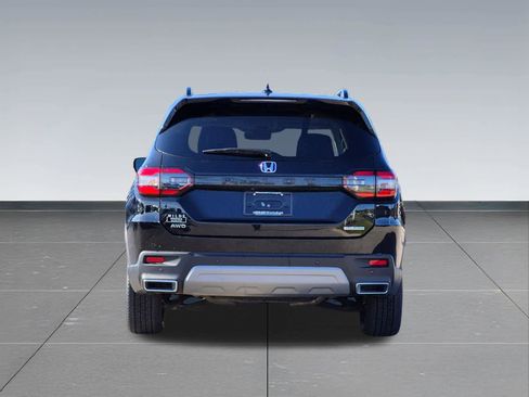 Certified 2023 Honda Pilot Touring image 5