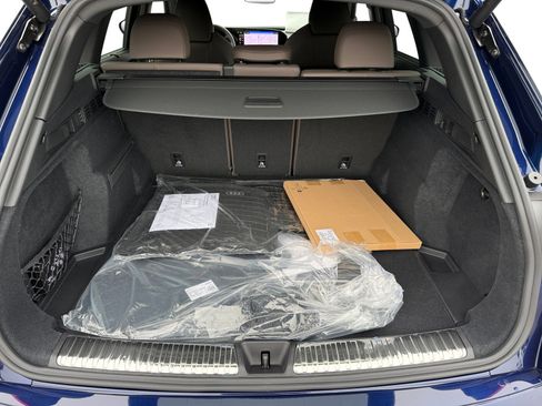 New 2025 Audi Q5 Prestige image 17