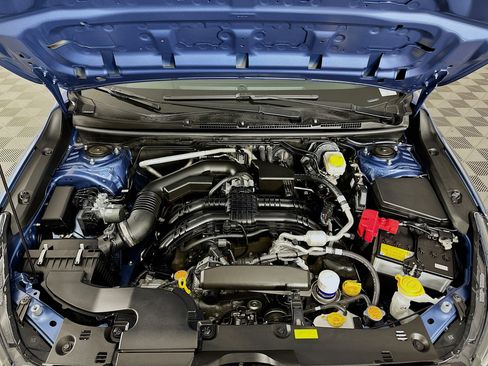 Used 2024 Subaru Crosstrek 2.0i Premium image 32