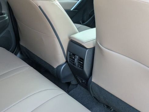Certified 2026 Toyota Corolla Cross XLE w/ Convenience Package FWD image 32