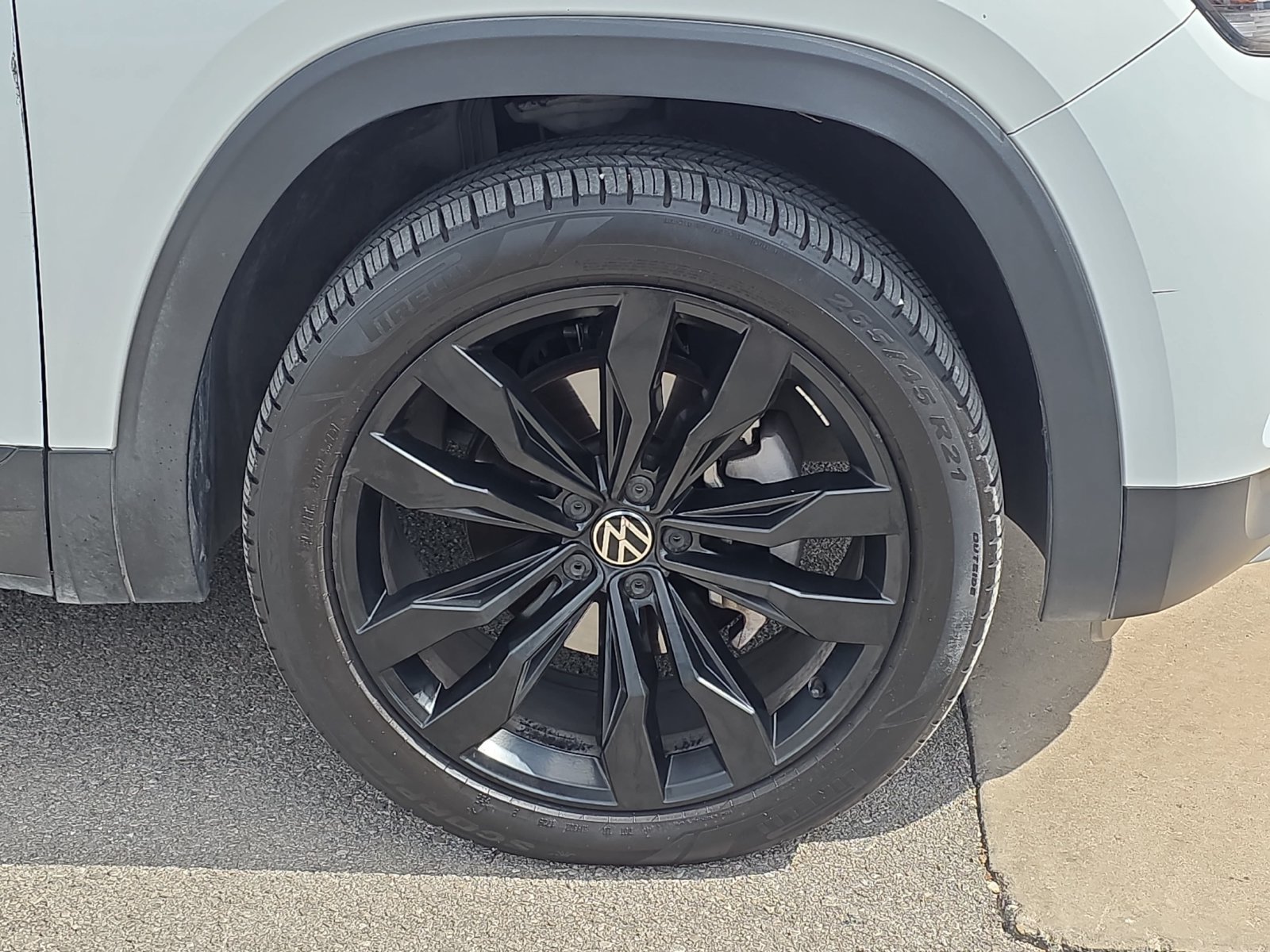 Used 2022 Volkswagen Atlas SE AWD/4WD image 28