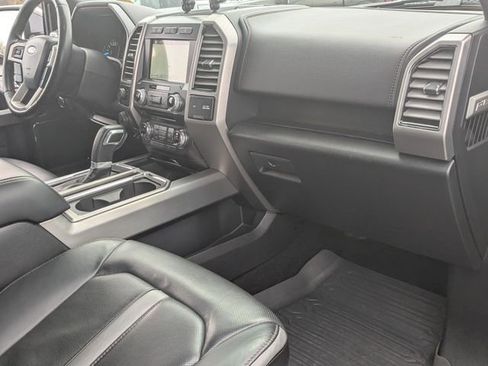 Certified 2018 Ford F150 Platinum w/ Equipment Group 701A Luxury image 29