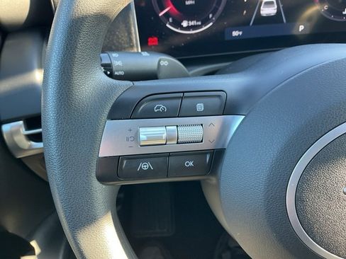 Certified 2025 Hyundai Santa Cruz SEL image 13