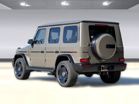 New 2026 Mercedes-Benz G 63 AMG 4MATIC image 3
