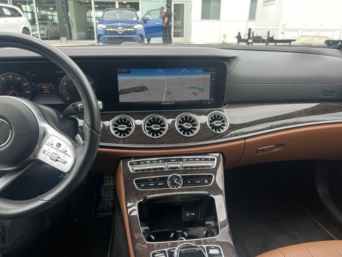 Used 2020 Mercedes-Benz E 450 Cabriolet image 30