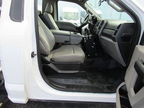 Used 2020 Ford F350 XL w/ Power Equipment Group RWD image 14