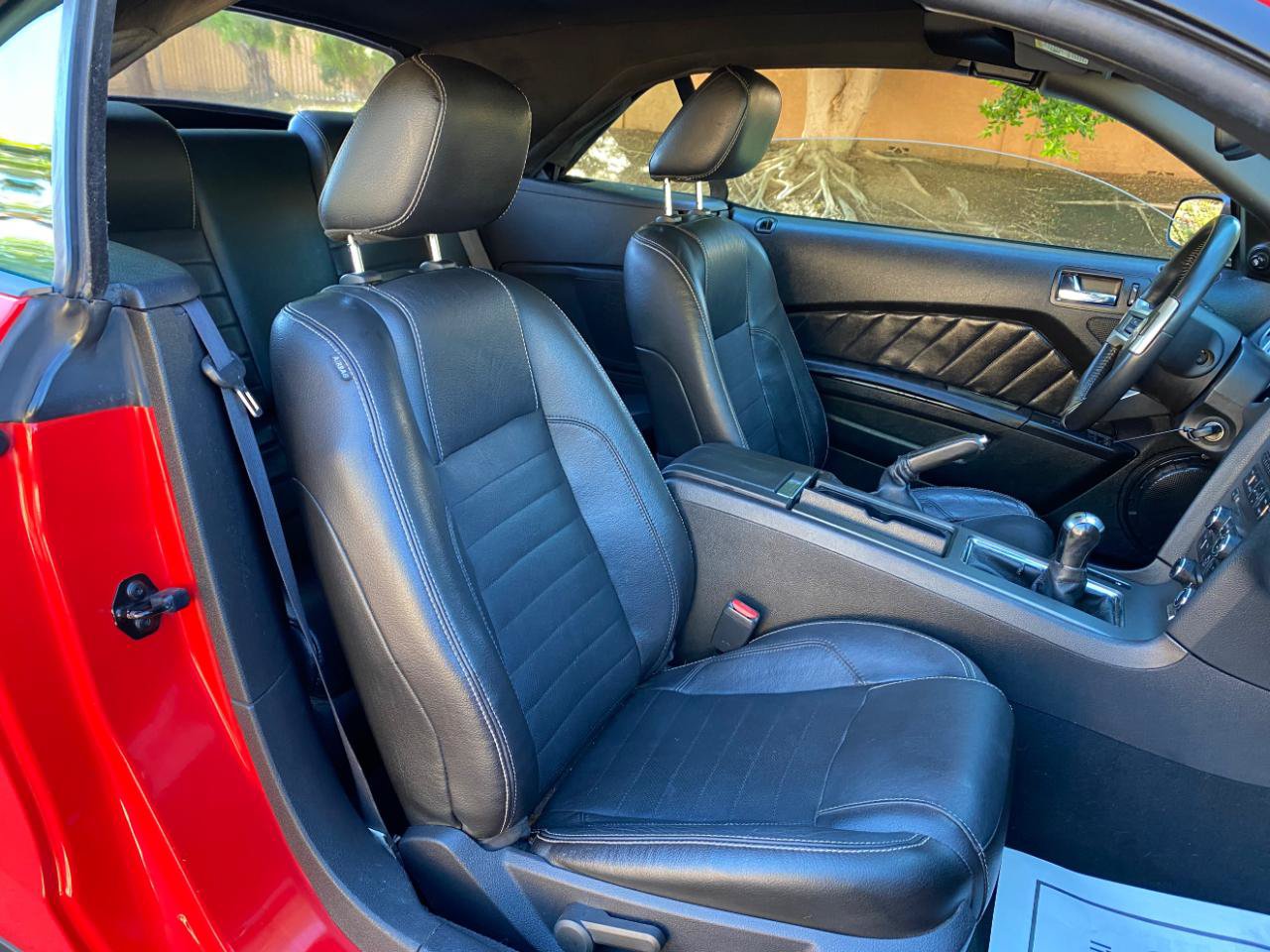 Used 2010 Ford Mustang GT RWD image 46