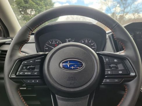 Used 2025 Subaru Crosstrek 2.5i Limited w/ Crosstrek Mirror Package AWD/4WD image 11