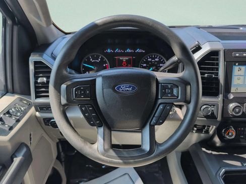 Used 2019 Ford F350 XLT w/ XLT Premium Package AWD/4WD image 22