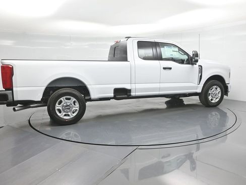 New 2026 Ford F350 XLT image 23