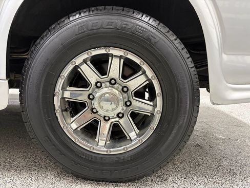 Used 2016 GMC Savana 2500 RWD image 10
