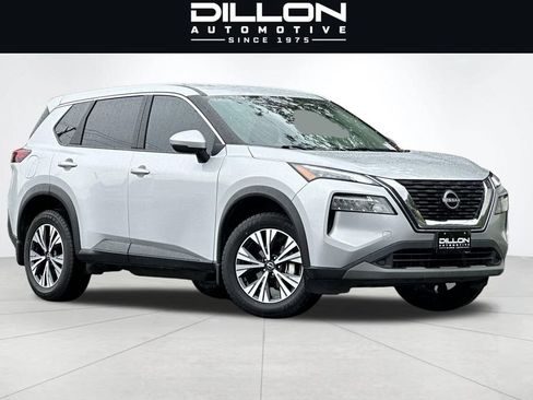 Used 2022 Nissan Rogue SV AWD/4WD image 1