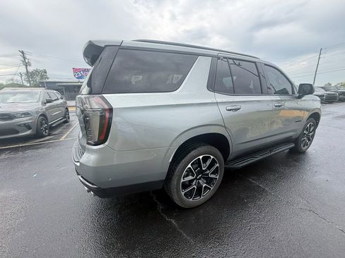 Used 2025 Chevrolet Tahoe RST w/ Comfort Package image 3