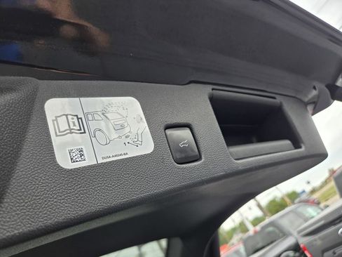 Used 2020 Ford Escape SEL AWD/4WD image 34