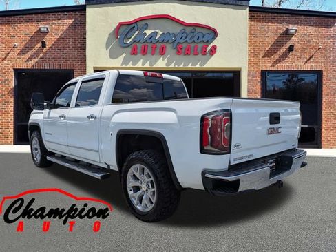Used 2018 GMC Sierra 1500 SLT w/ SLT Premium Package AWD/4WD image 7