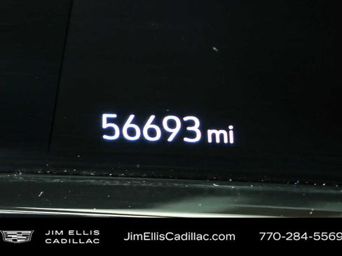 Used 2024 Cadillac Escalade ESV Sport image 9